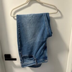 Old Navy Mid-Rise Wow Boyfriend